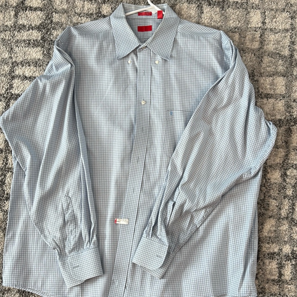 Izod two XL dress shirt lost weight no longer need